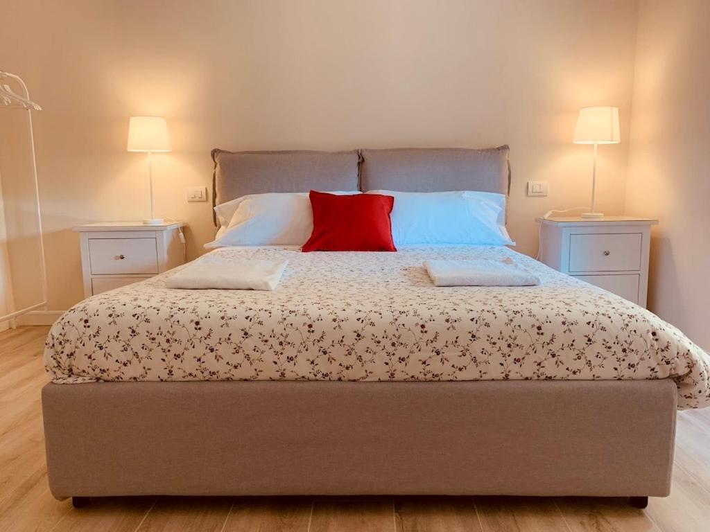 Elsa Apartment เวโรนา ภายนอก รูปภาพ